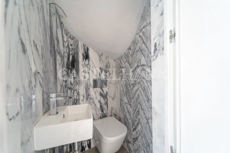 Moradia T4 para Venda em Oliveira do Douro Foto 52