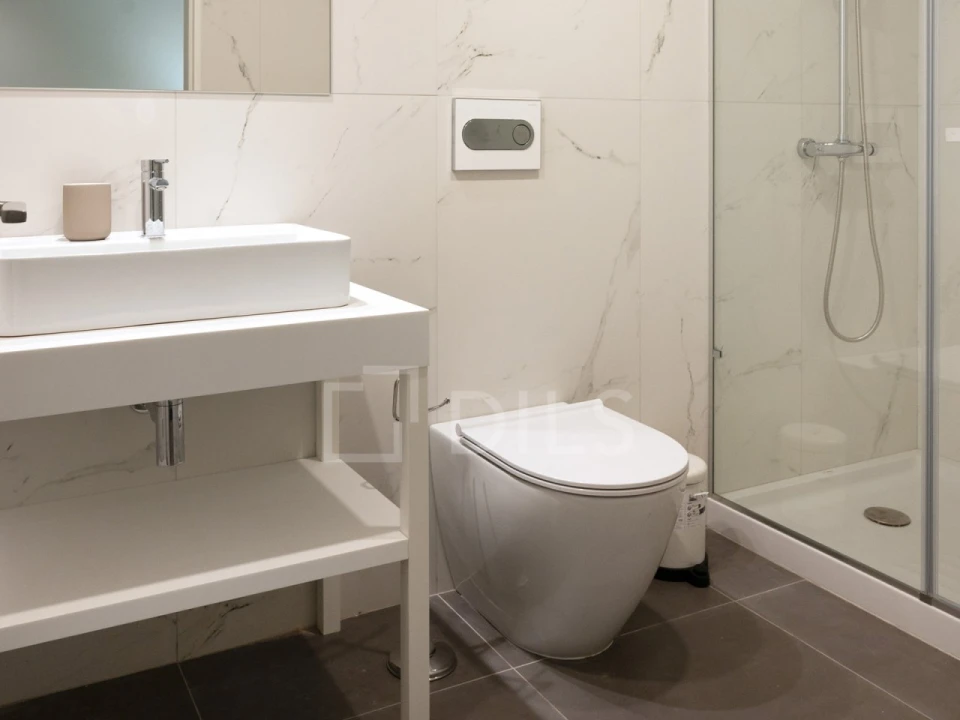 Apartamento T2 para Venda em Cedofeita, Santo Ildefonso, Sé, Miragaia, São Nicolau e Vitória Foto 10