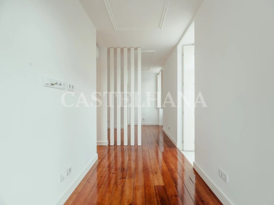 Apartamento T1 para Venda em Alvalade Foto 23
