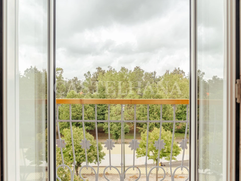 Apartamento T1 para Venda em Alvalade Foto 4