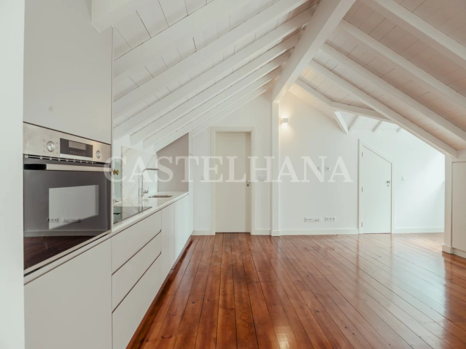 Apartamento T1 para Venda em Alvalade Foto 2
