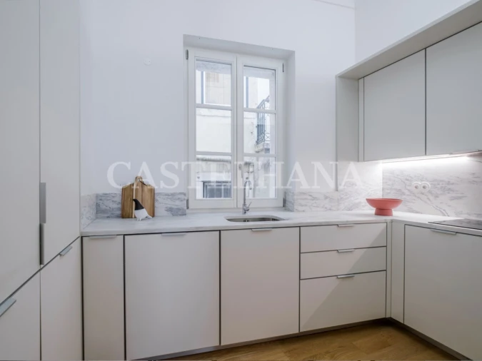 Apartamento T3 para Venda em Santa Maria Maior Foto 7