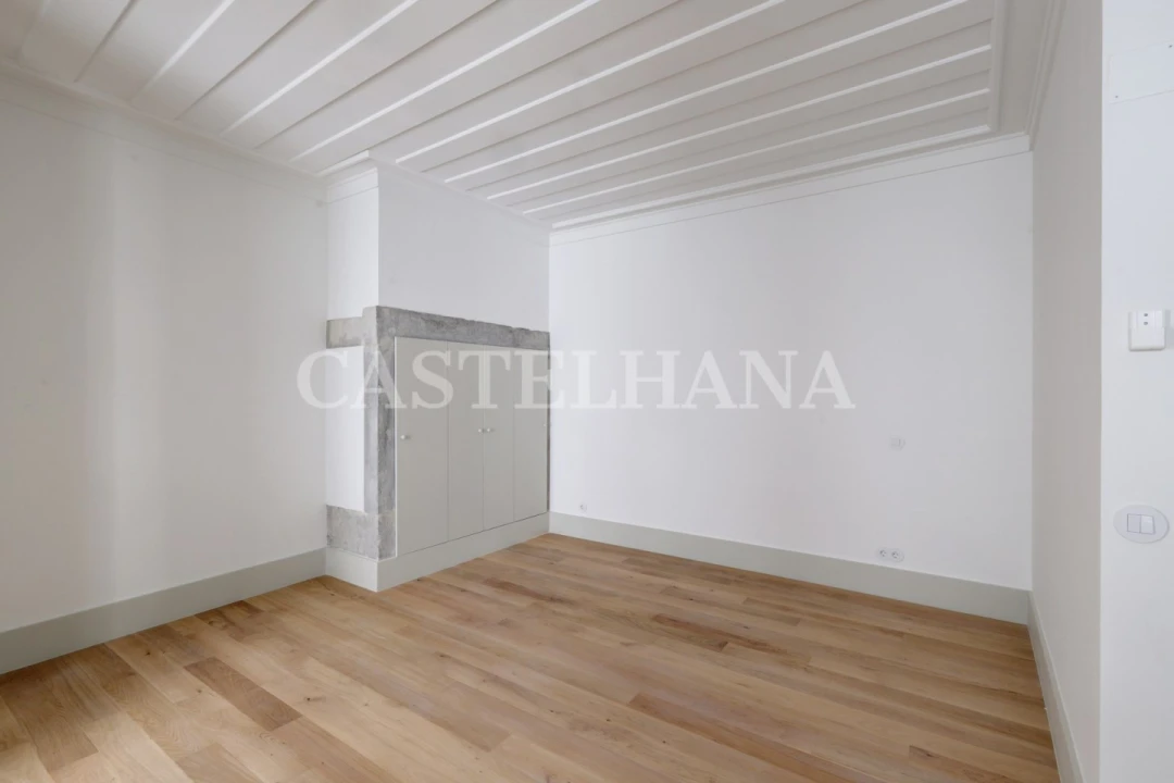 Apartamento T3 para Venda em Santa Maria Maior Foto 32
