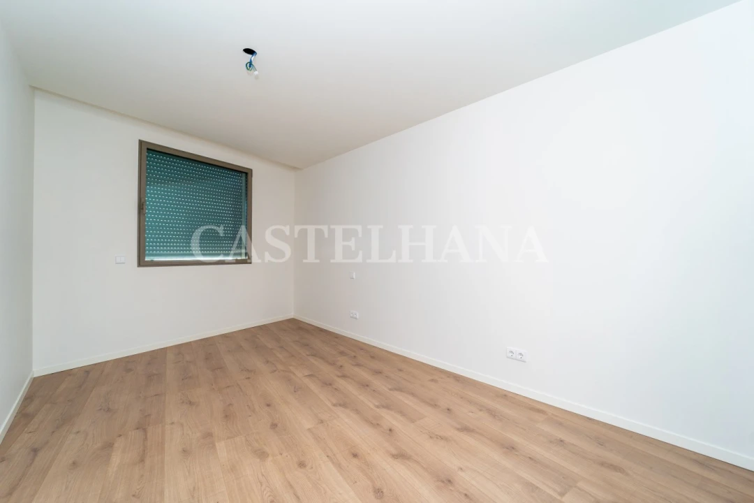 Apartamento T3 para Venda em Paranhos Foto 9