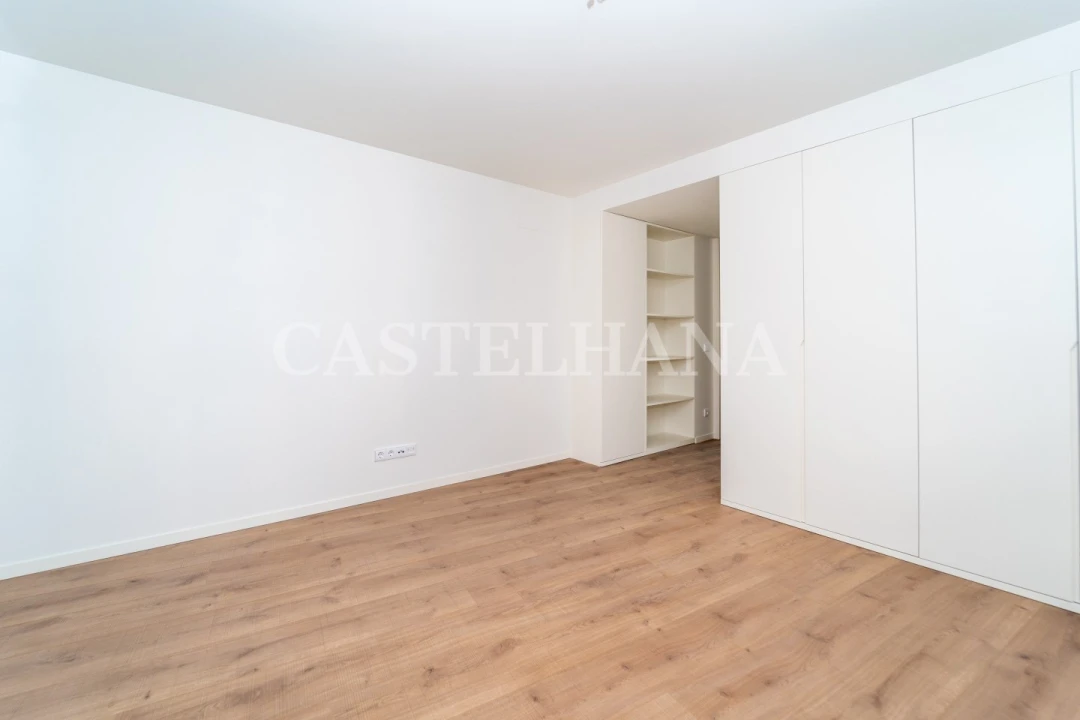 Apartamento T3 para Venda em Paranhos Foto 24
