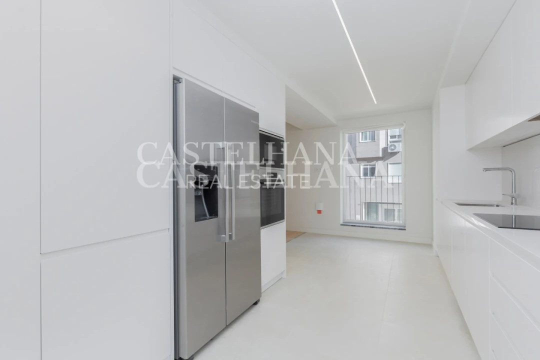 Apartamento T3 para Venda em Santo António Foto 8