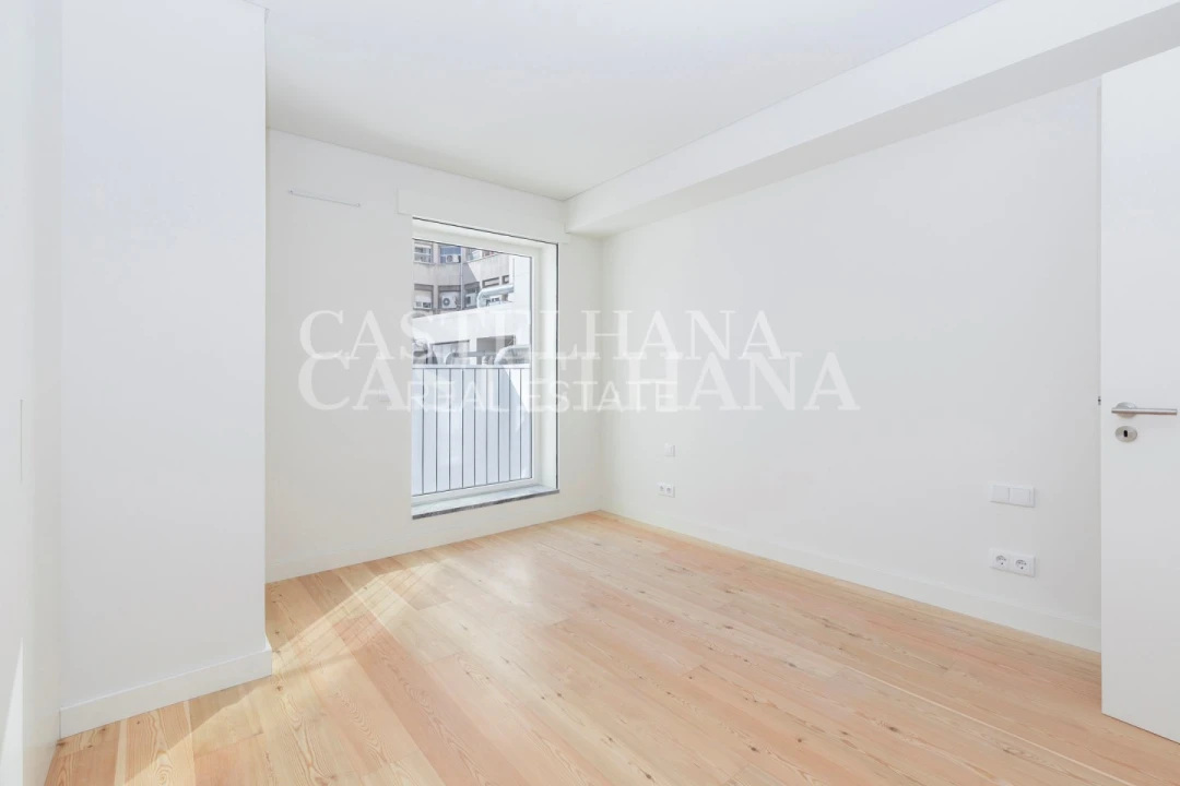 Apartamento T3 para Venda em Santo António Foto 16