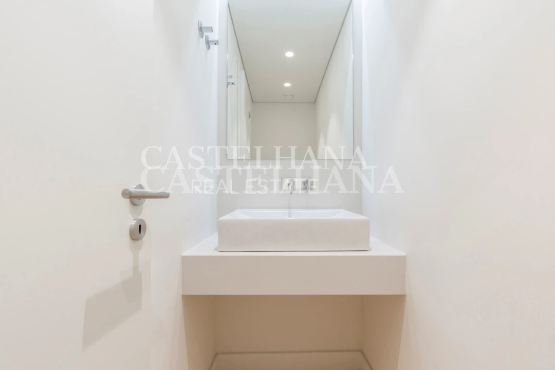 Apartamento T3 para Venda em Santo António Foto 26