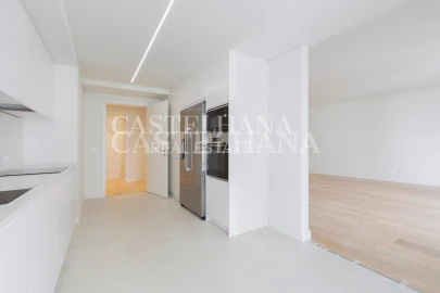 Apartamento T3 para Venda em Santo António