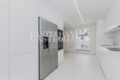 Apartamento T3 para Venda em Santo António