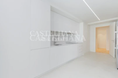 Apartamento T3 para Venda em Santo António