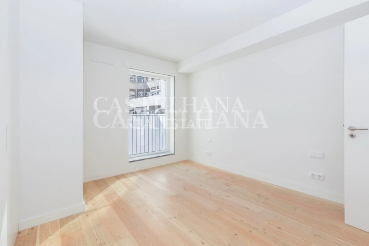 Apartamento T3 para Venda em Santo António Foto 16