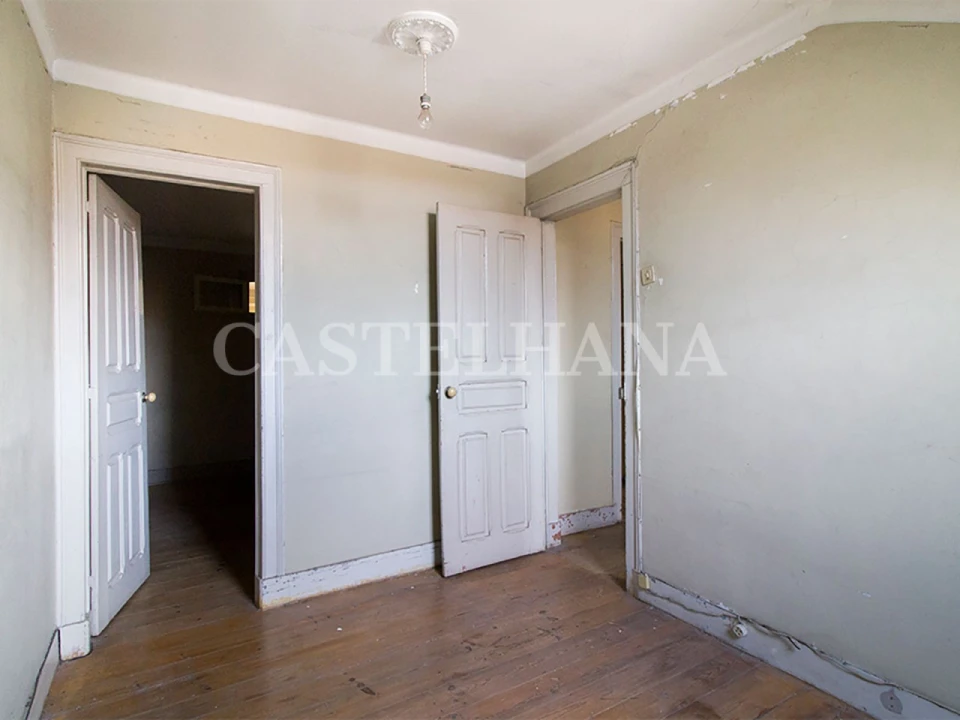 Apartamento T2 para Venda em Campo de Ourique Foto 19