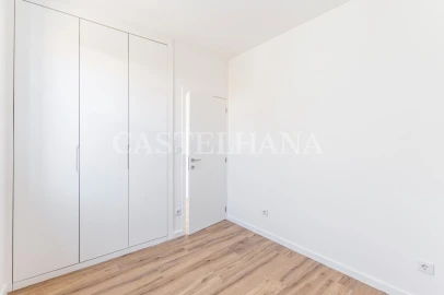 Moradia T1 para Venda em Ramalde