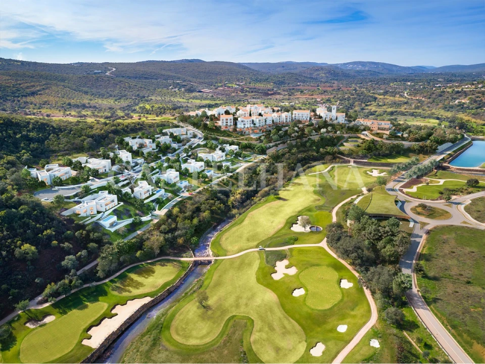 Moradia T3 para Venda em Querença, Tôr e Benafim Foto 9
