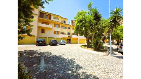 Apartamento T2 para Arrendamento em Cascais e Estoril