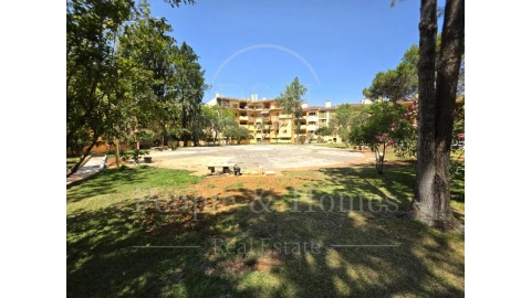 Apartamento T2 para Arrendamento em Cascais e Estoril