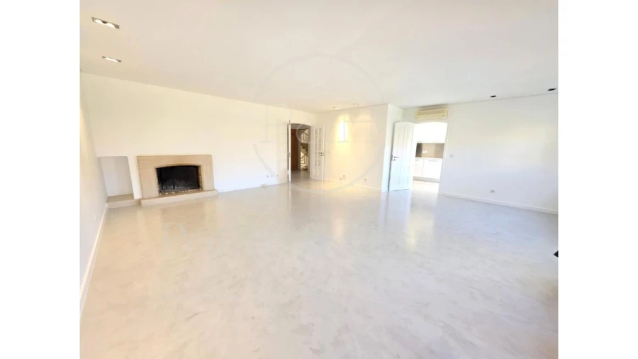 Apartamento T2 para Arrendamento em Cascais e Estoril Foto 13