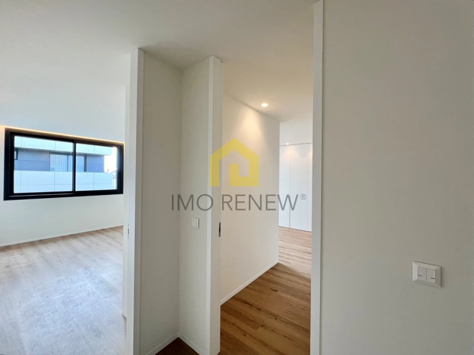 Apartamento T2 para Venda em Mafamude e Vilar do Paraíso Foto 12