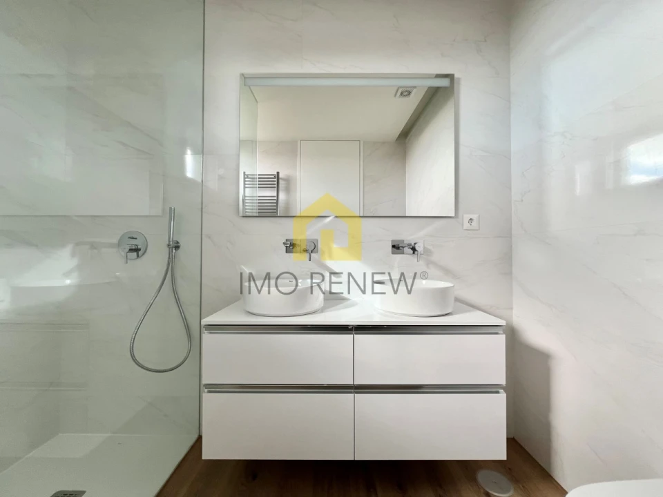 Apartamento T2 para Venda em Mafamude e Vilar do Paraíso Foto 21