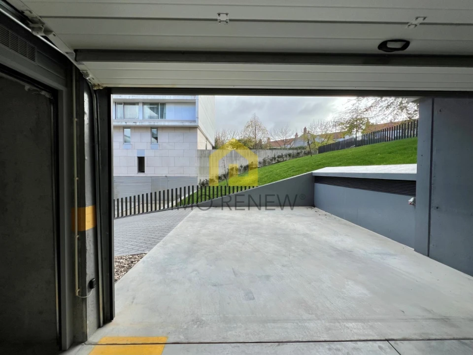 Apartamento T2 para Venda em Mafamude e Vilar do Paraíso Foto 24