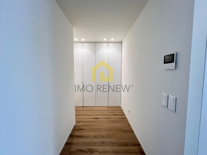 Apartamento T2 para Venda em Mafamude e Vilar do Paraíso Foto 2