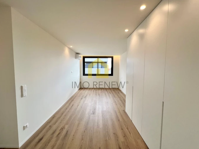 Apartamento T2 para Venda em Mafamude e Vilar do Paraíso Foto 17