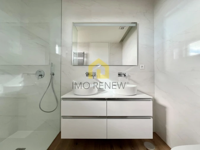 Apartamento T2 para Venda em Mafamude e Vilar do Paraíso Foto 21