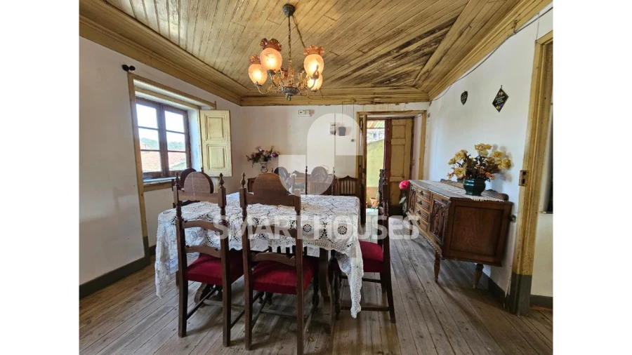 Moradia T3 para Venda em Friúmes e Paradela Foto 2