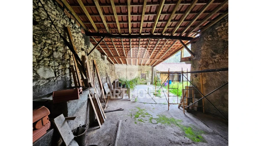 Moradia T3 para Venda em Friúmes e Paradela Foto 21