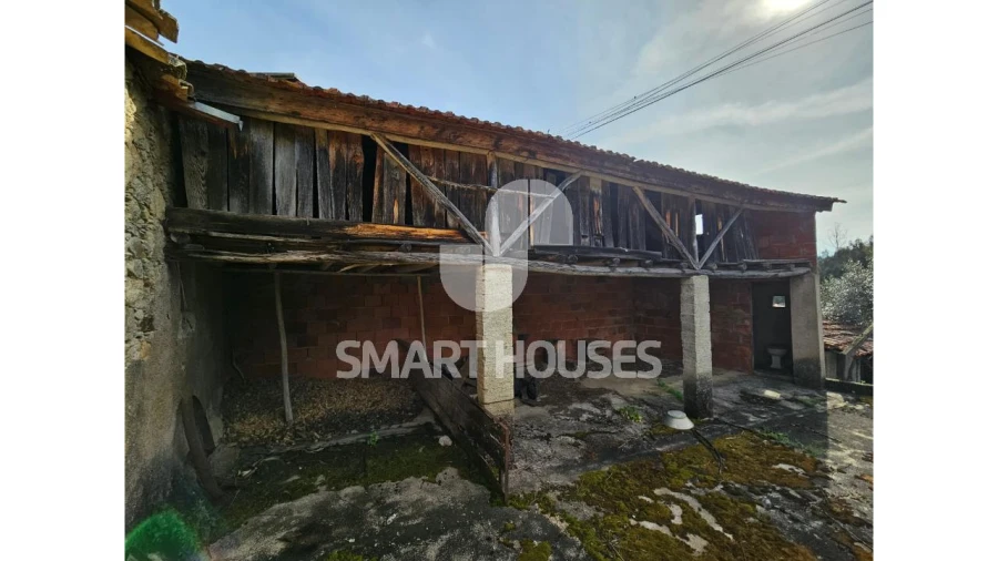 Moradia T3 para Venda em Friúmes e Paradela Foto 36