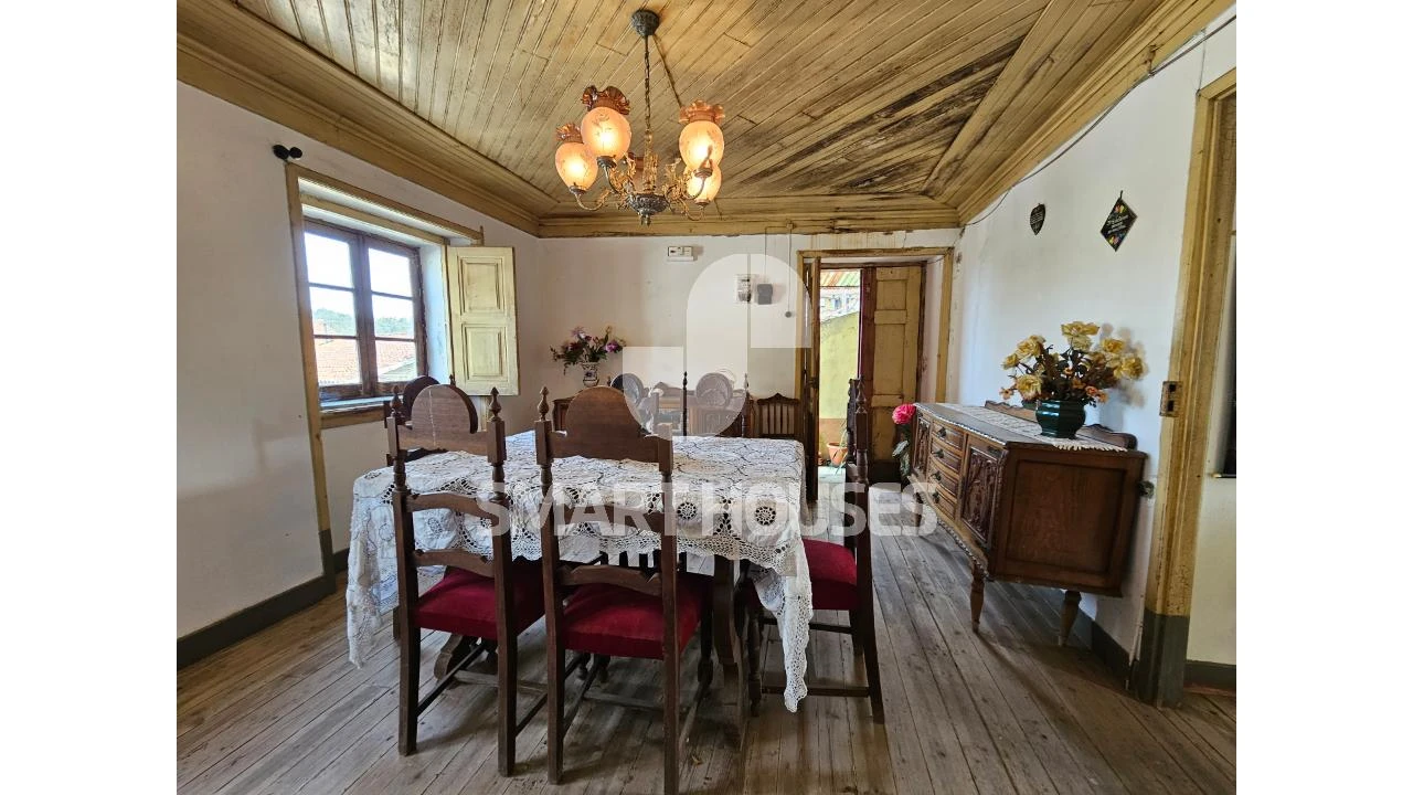 Moradia T3 para Venda em Friúmes e Paradela Foto 2