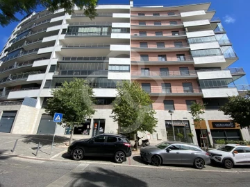 Apartamento T3 para Venda em Odivelas