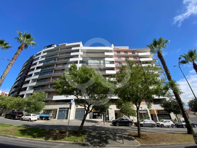 Apartamento T3 para Venda em Odivelas Foto 32