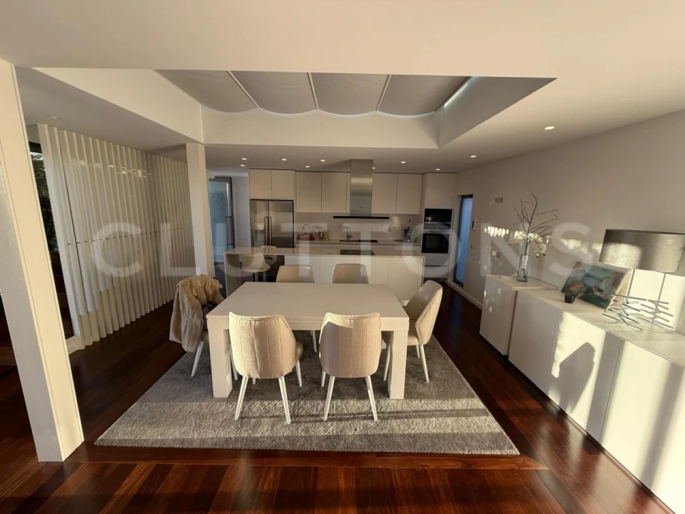 Moradia T3 para Venda em Almancil Foto 24