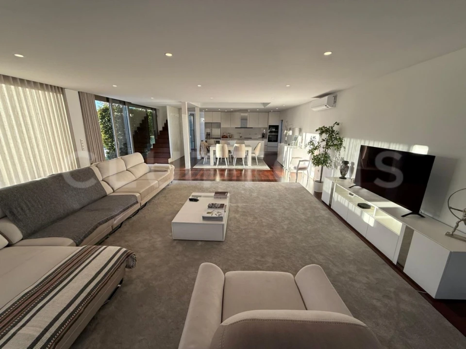 Moradia T3 para Venda em Almancil Foto 3