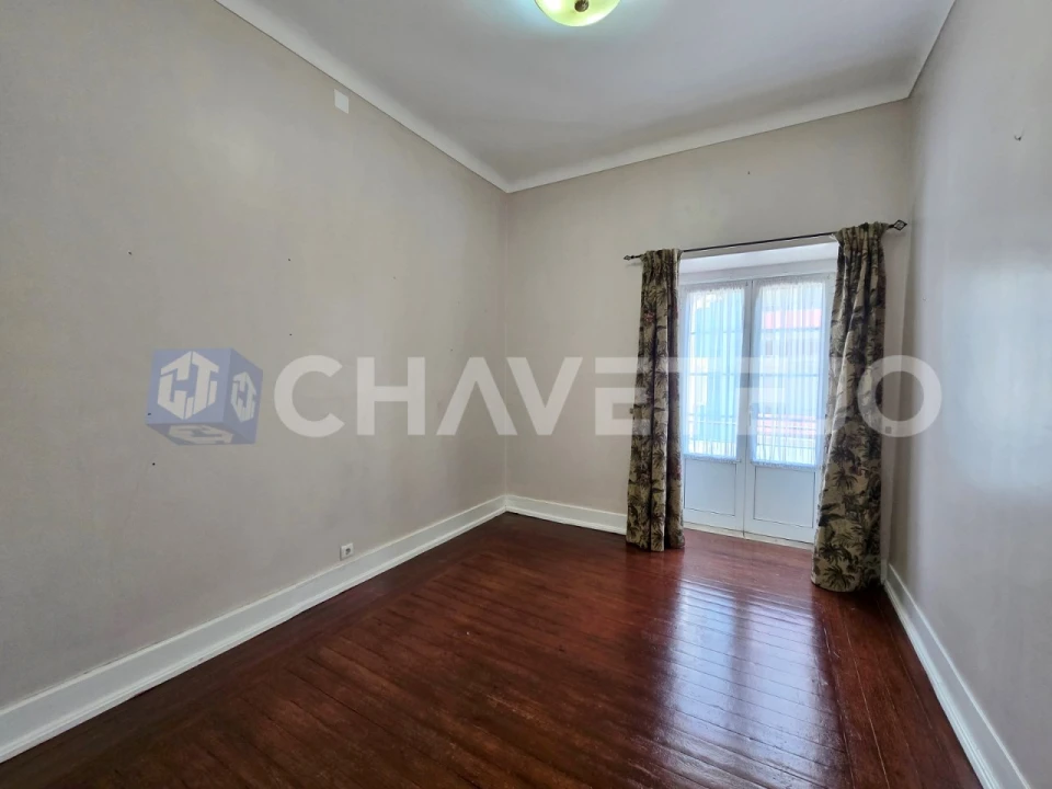 Apartamento T4 para Venda em São João Baptista e Santa Maria dos Olivais Foto 23