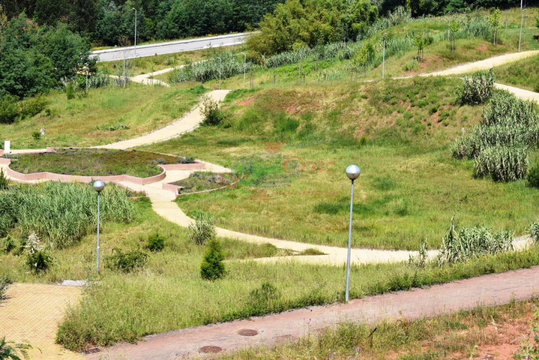 Apartamento T2 para Venda em Santo Antonio dos Olivais Foto 4