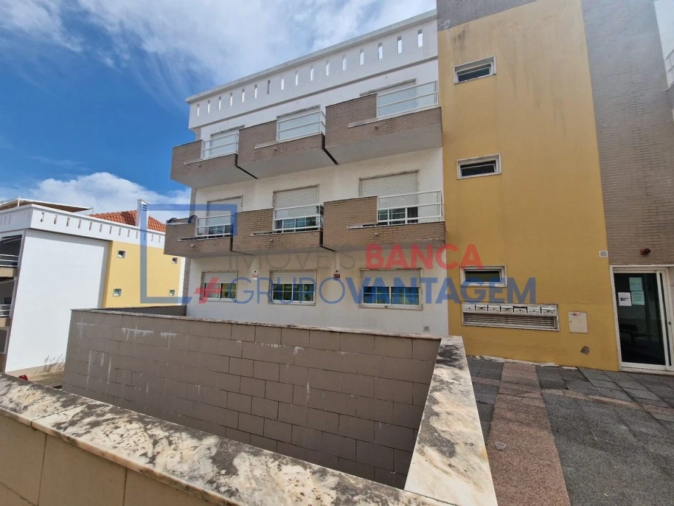 Apartamento T3 para Venda em Palhais e Coina Foto 13