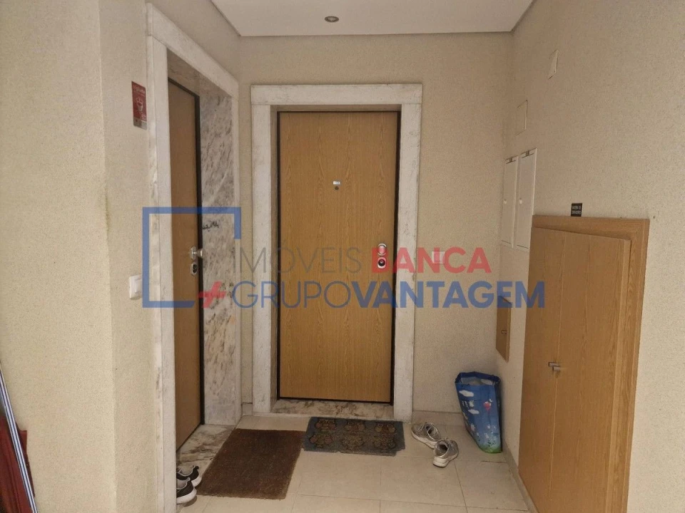 Apartamento T3 para Venda em Palhais e Coina Foto 4