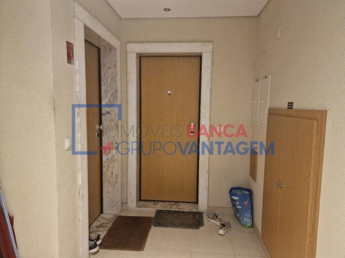 Apartamento T3 para Venda em Palhais e Coina Foto 4