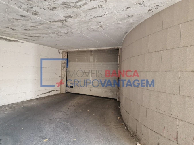 Apartamento T3 para Venda em Palhais e Coina Foto 5