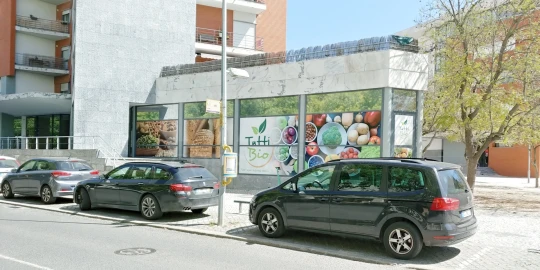 Loja para Venda em Parque das Nações