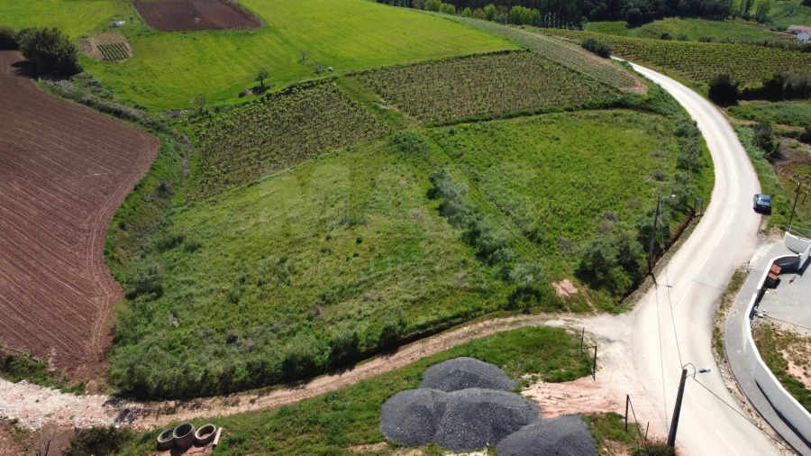 Terreno para Venda em Maxial e Monte Redondo Foto 9