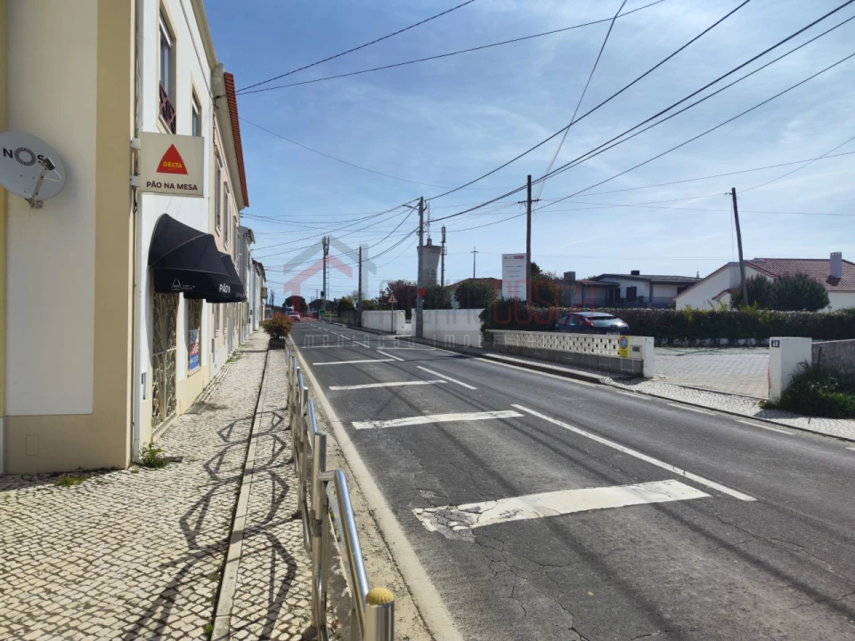 Negócio para Venda em Serra D'El-Rei Foto 2