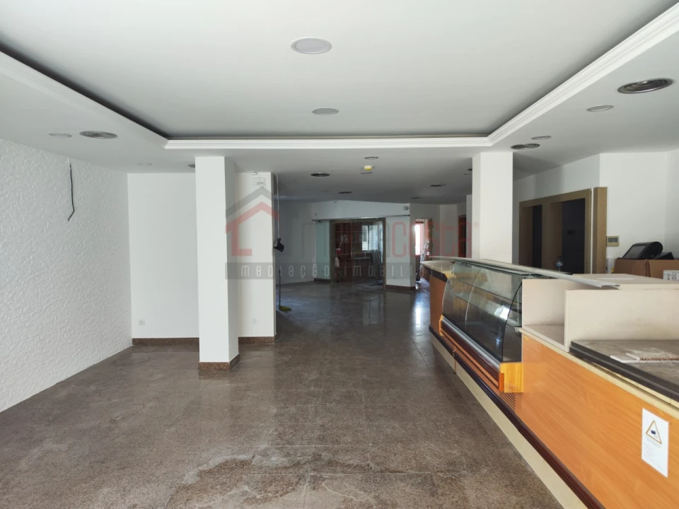 Negócio para Venda em Serra D'El-Rei Foto 5