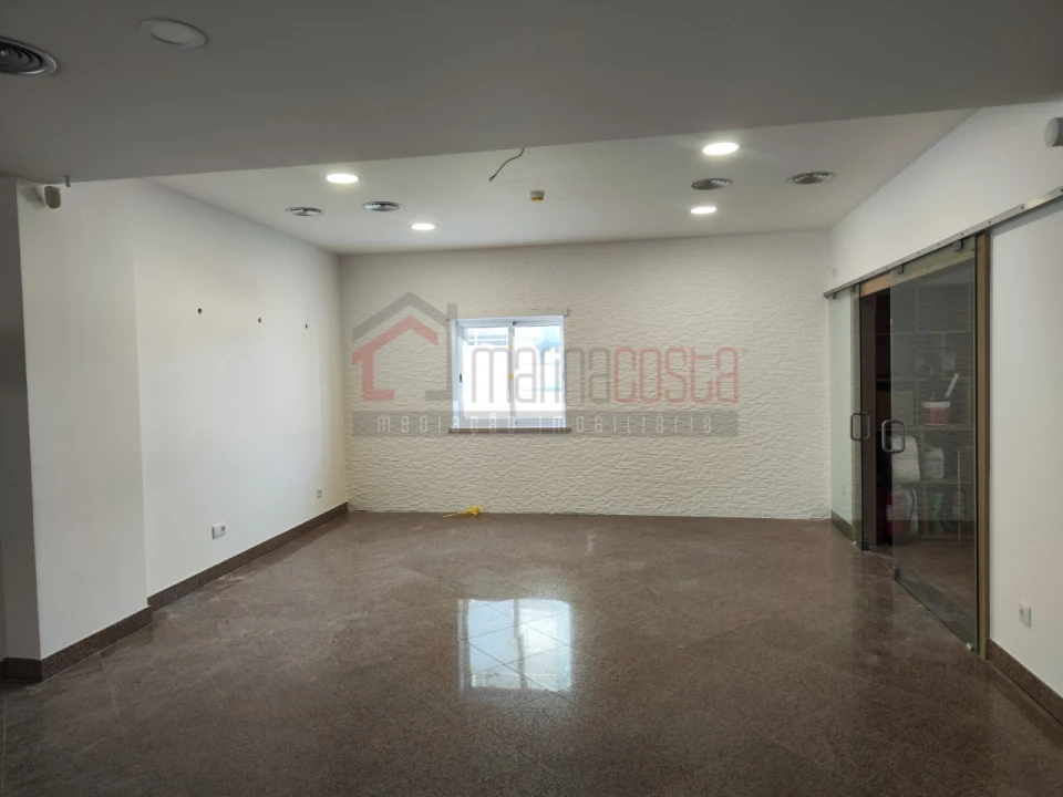 Negócio para Venda em Serra D'El-Rei Foto 12