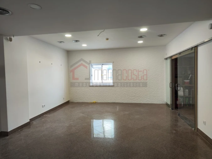 Negócio para Venda em Serra D'El-Rei Foto 12