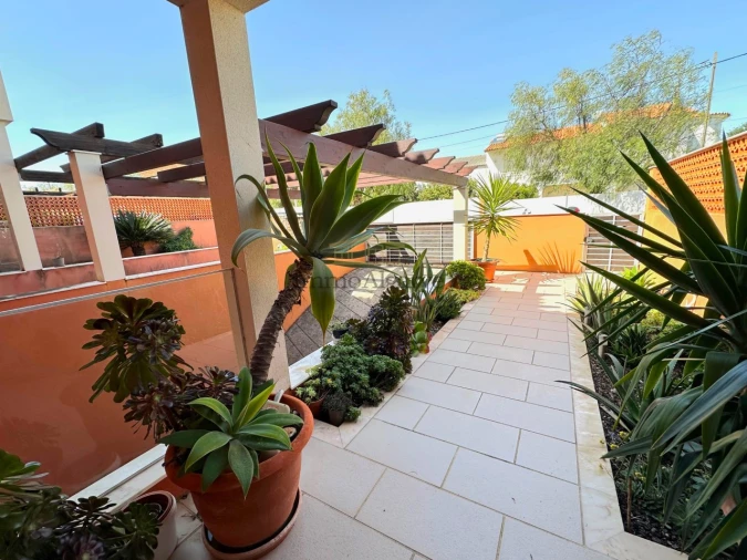 Moradia T3 para Venda em Paderne Foto 7