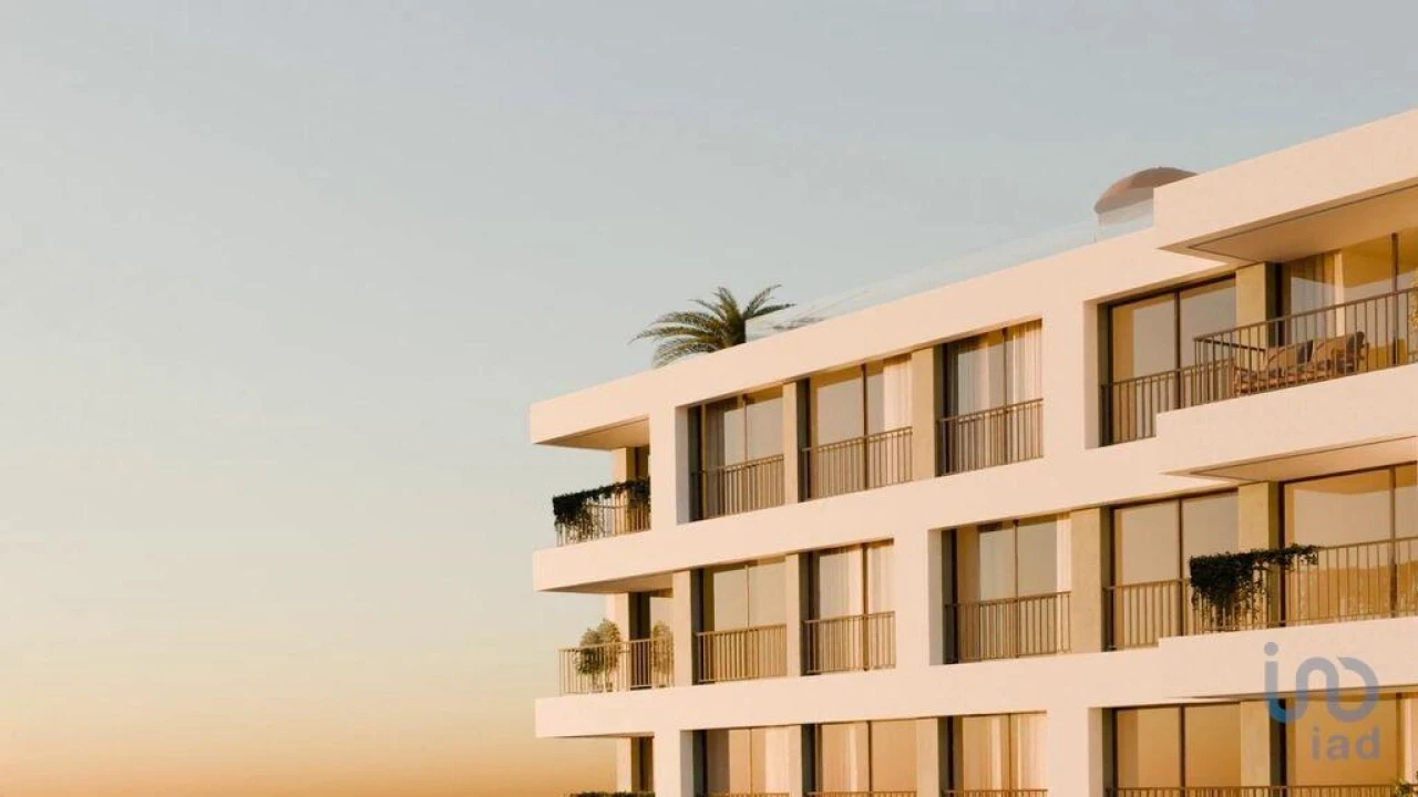 Apartamento T2 para Venda em São Martinho Foto 3